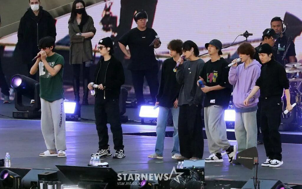 Концерт бтс октябрь 2025. Чимин 2025. bts чимин 2025. bts busan 2025. bts busan 2025 concert.