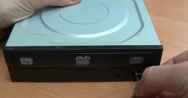 почему двд плеер не читает диски