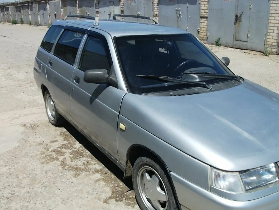 Lada (ваз) 2111 2004. ваз 2111 синяя. ваз 2111 универсал серебристый. ваз 2111 универсал серебристый. ваз 2111 2004.