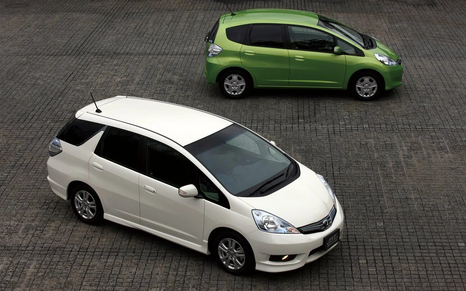 Fit shuttle. Honda fit shuttle. honda fit shuttle 2010. хонда fit shuttle. honda fit and fit shuttle.