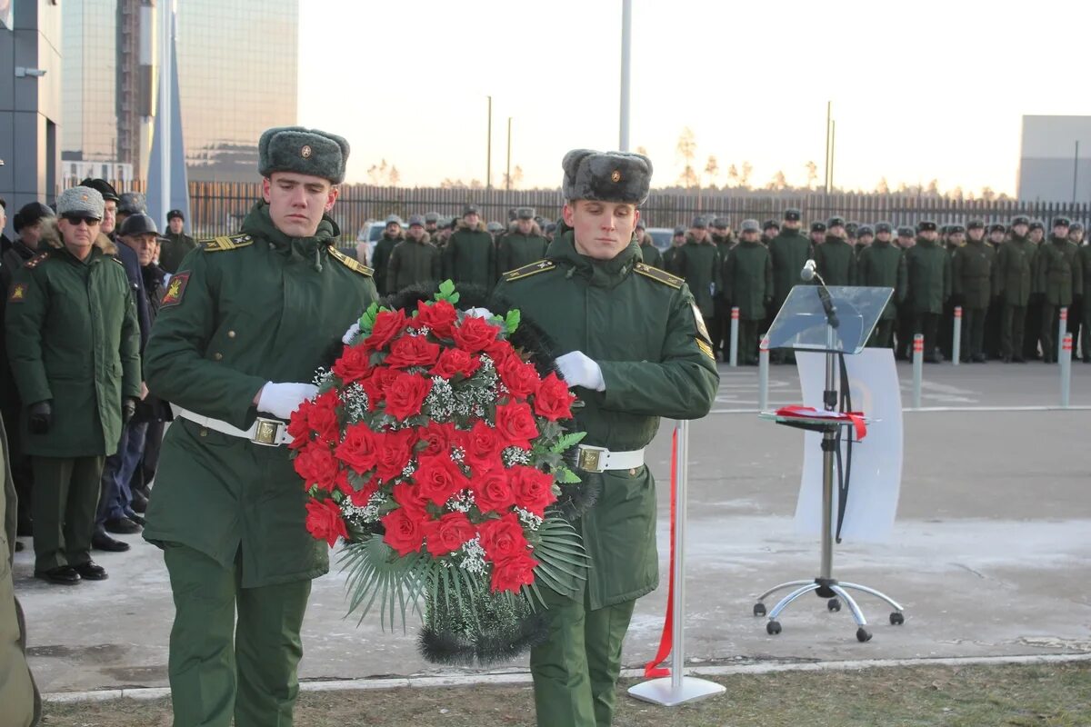 Иркутск ракетные войска. ВЧ 59968. Иркутск микрорайон зеленый воинская часть 59968. Командир дивизии 59968. РВСН Иркутск зеленый 73934.