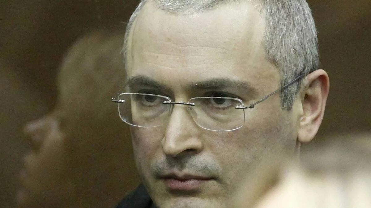 Где ходорковский чем занимается. Михаил борисович ходорковский. михаил ходорковский в 90е. ходорковский 1990. михаил ходорковский в молодости.