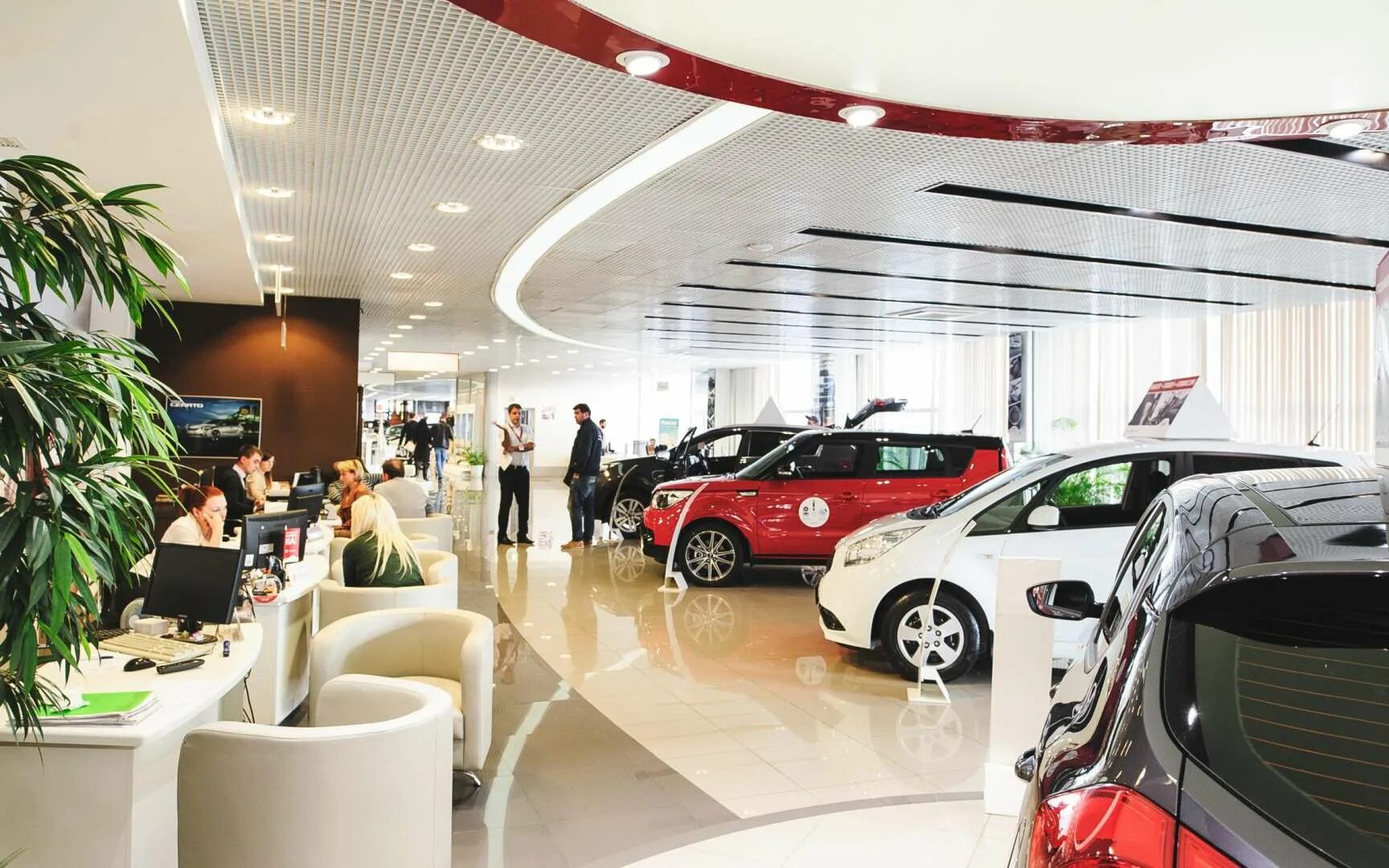 Автосалоны москвы официальные на карте