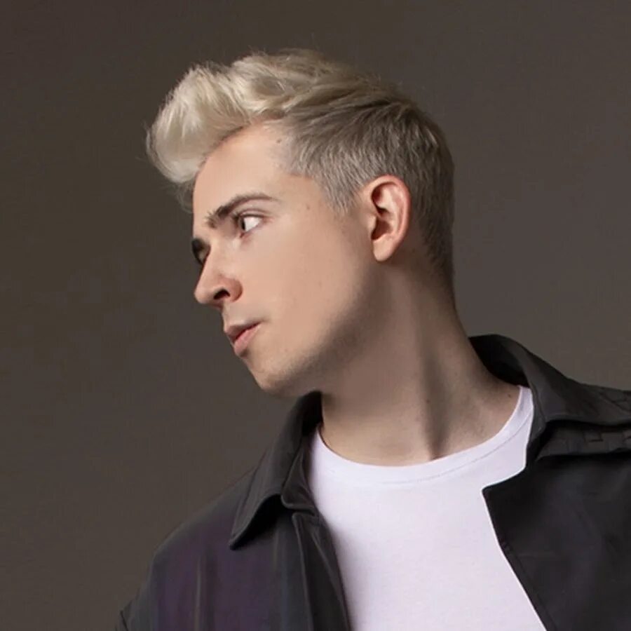 Андрей лисовский рост. Lisovsky. Джулия андрей лисовский. Лисовский сергей федорович. Андрей лисовский ну ка.