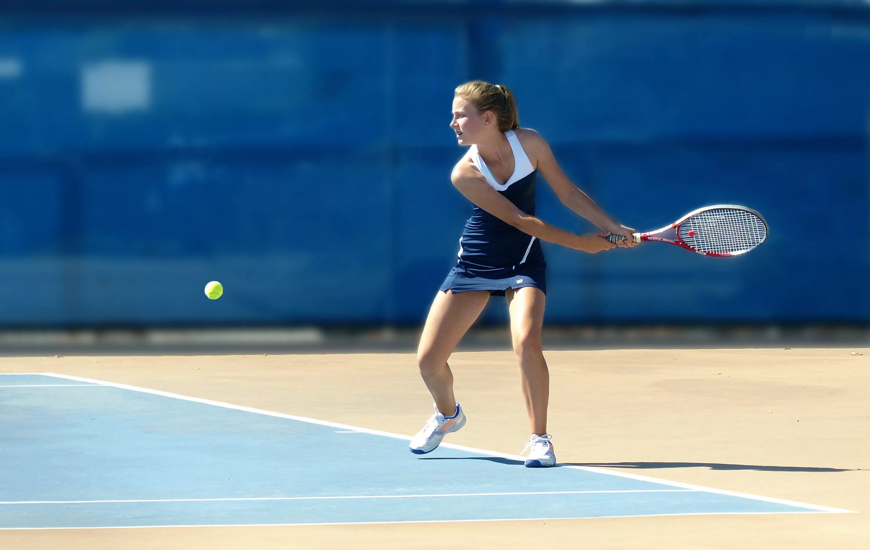 Большой теннис. Теннисистка. Спорт теннис. Tennis canli izle