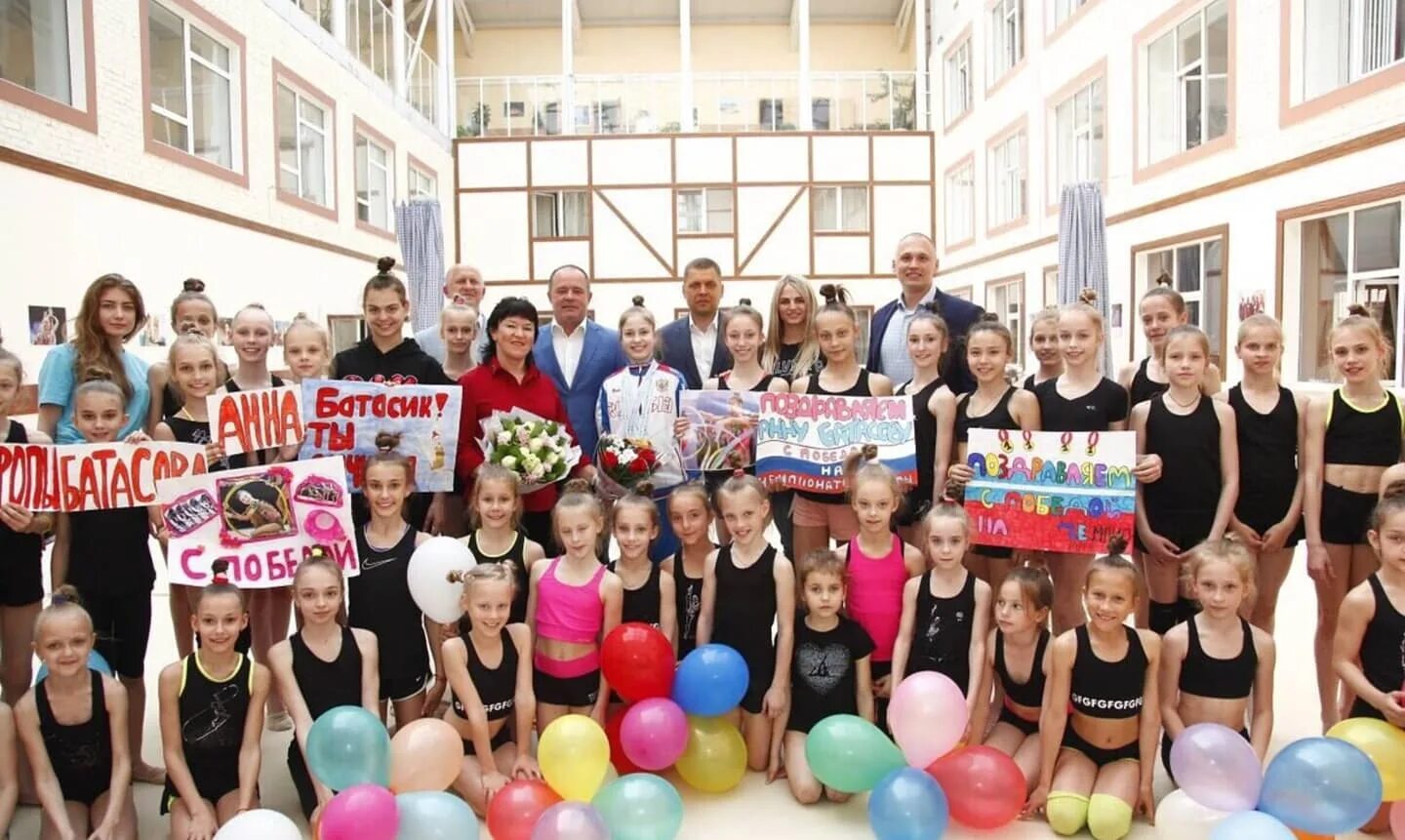 29 спецшкола. школа интернат гимнастика. вязники. красносвободная школа интернат учитель физкультуры. физкультура для умственно отсталых детей.