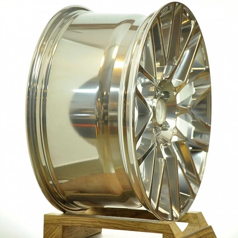 Зеркальные диски на машине. Зеркальные диски. Диски super chrome metallic (11cr08). Зеркальные диски на машине. Зеркальные диски.