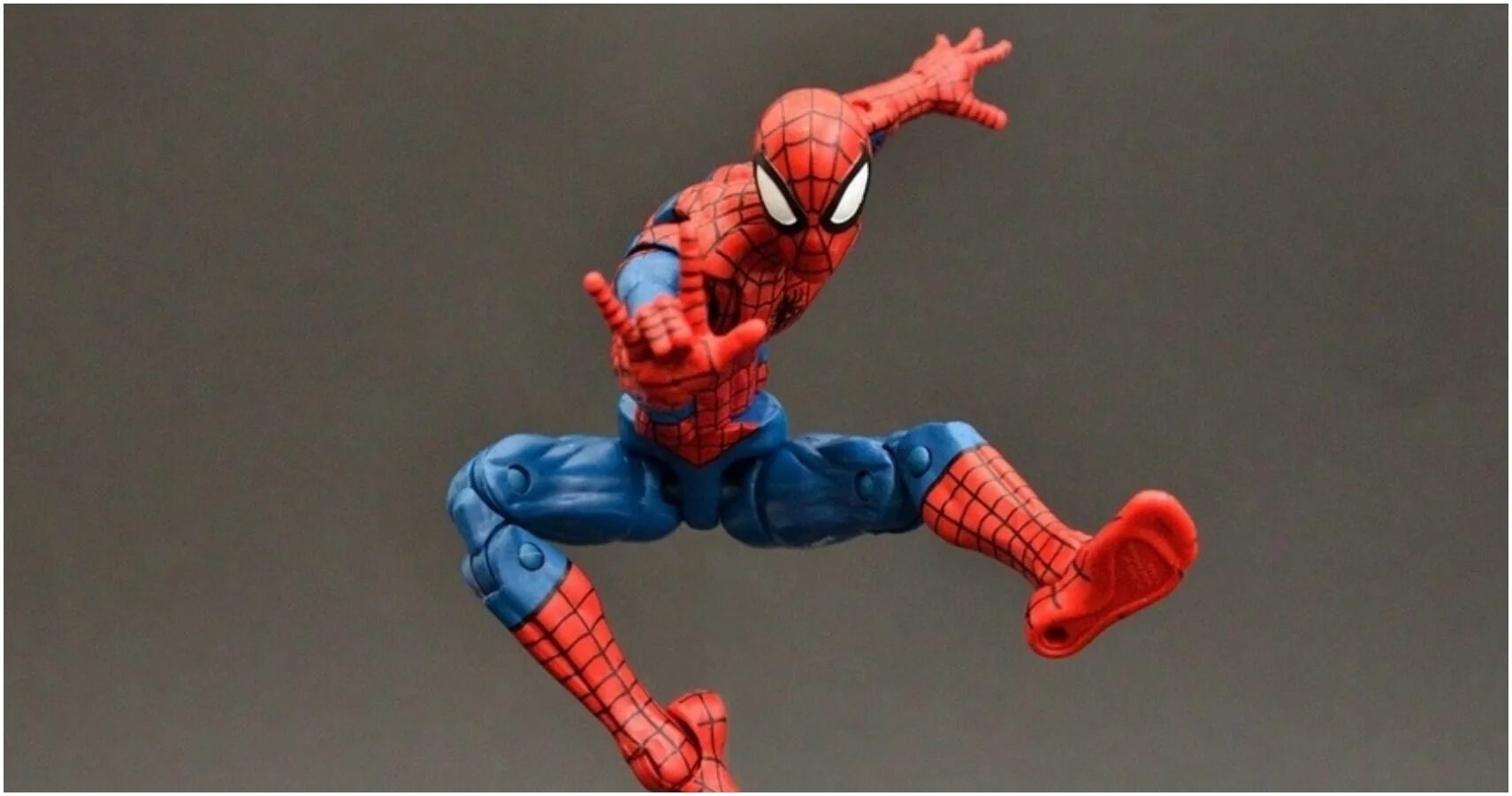 Spider man action. Marvel legends spider man pizza. spider man ps4 figure marvel legends. marvel legends pizza spider-man 6 inch. человек-паук макфарлейн тойс.