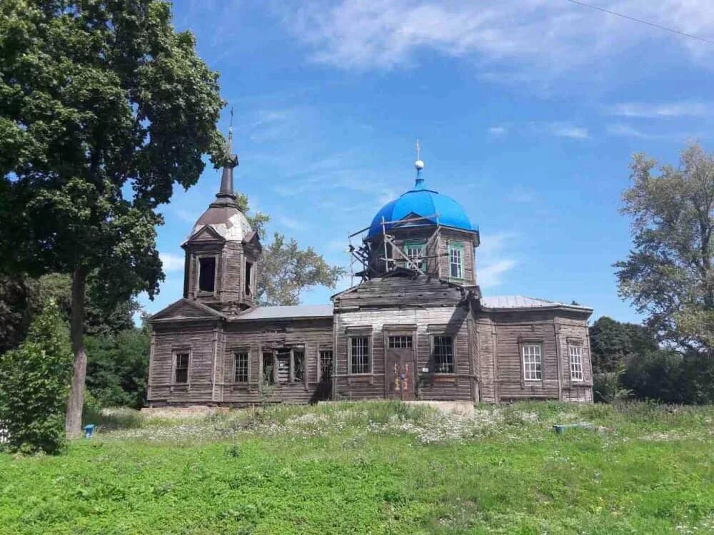 Церковь в Долженково Обоянского района. С Долженково Обоянский район Курская область. Село Долженково Обоянского района Курской. Курская область Обоянский район село Долженково.