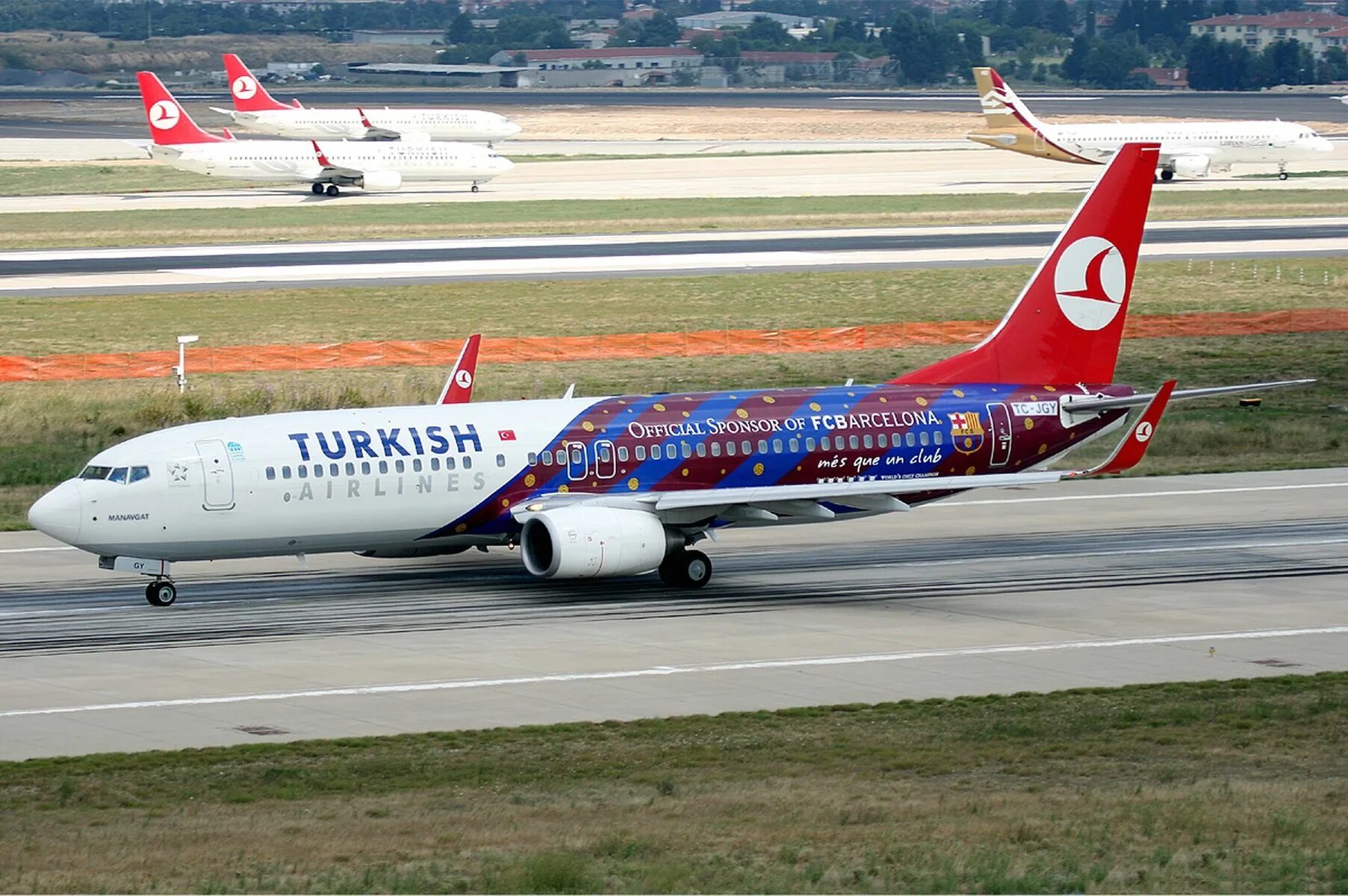 Турецкая авиакомпания сайт. Боинг 737 Туркиш Эйрлайнс. Боинг 737 турецкие авиалинии. Туркиш Эйрлайнс 737-800. B-737-800 турецкие авиалинии.