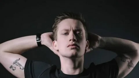 Daniel Sloss Jigsaw - Game Changer Beautifully Tragic - A small but.