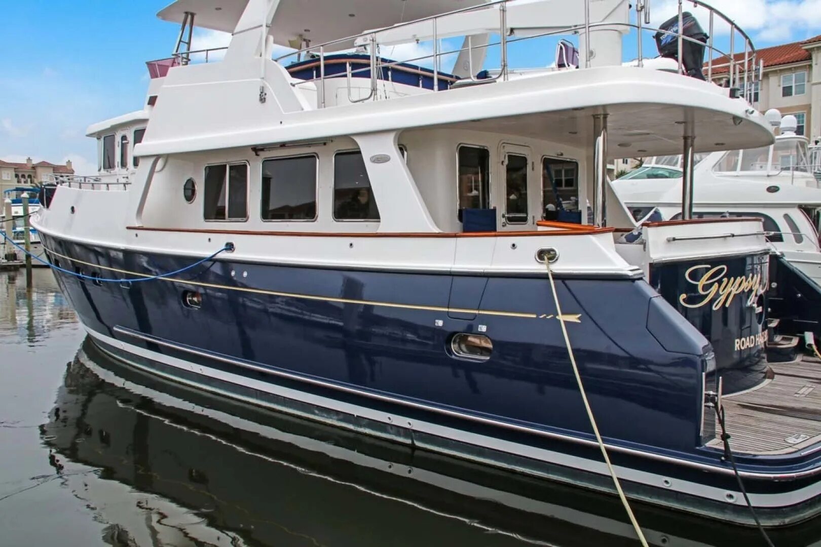 Selene 60 Ocean Trawler. Selene 49 Trawler. Траулерная яхта Selene 45. 65 футов