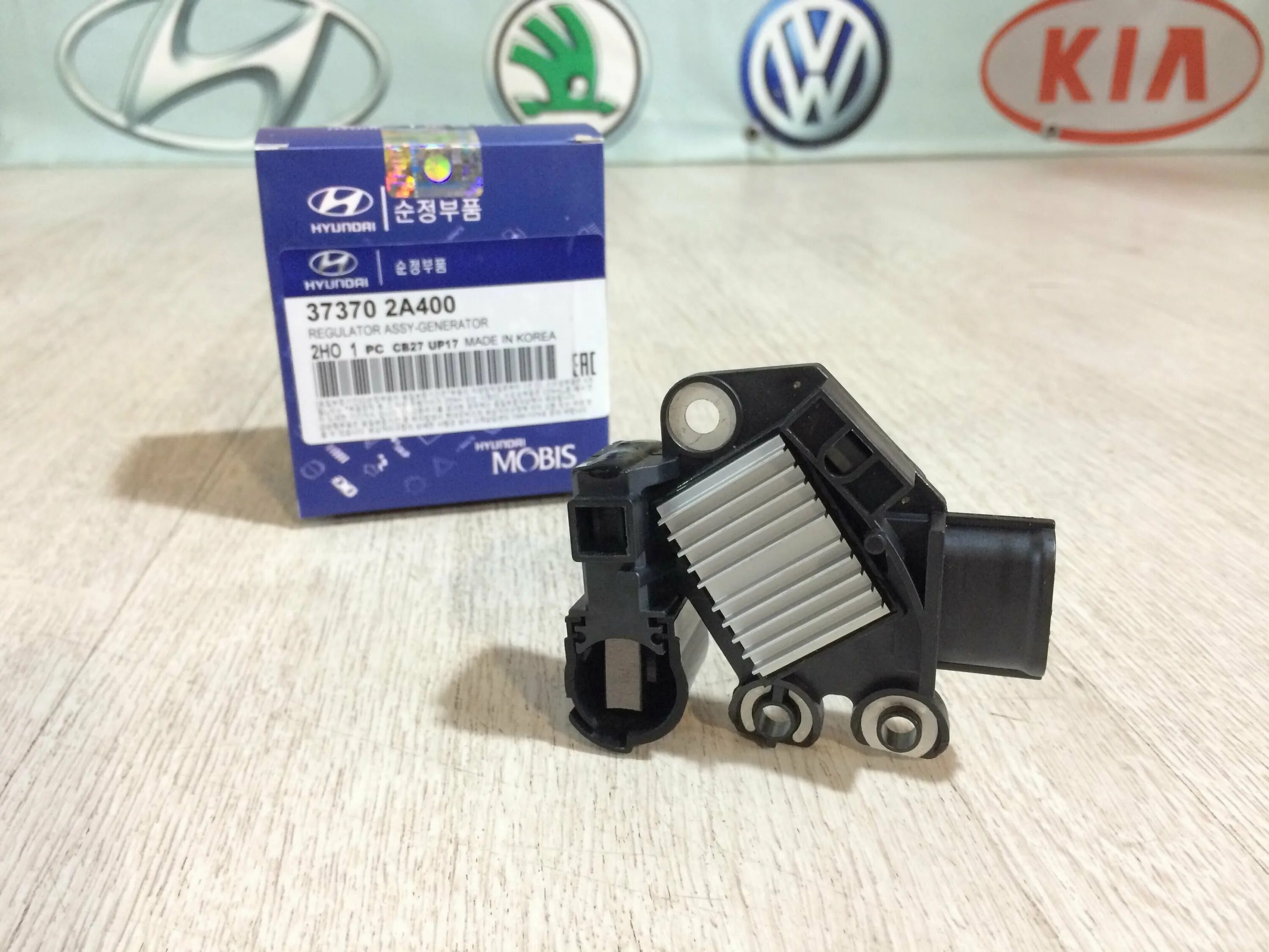 Регулятор напряжения солярис 1. Артикул реле генератора солярис 1. 4 артикул. Реле генератора солярис 1. Щётки генератора солярис 1.