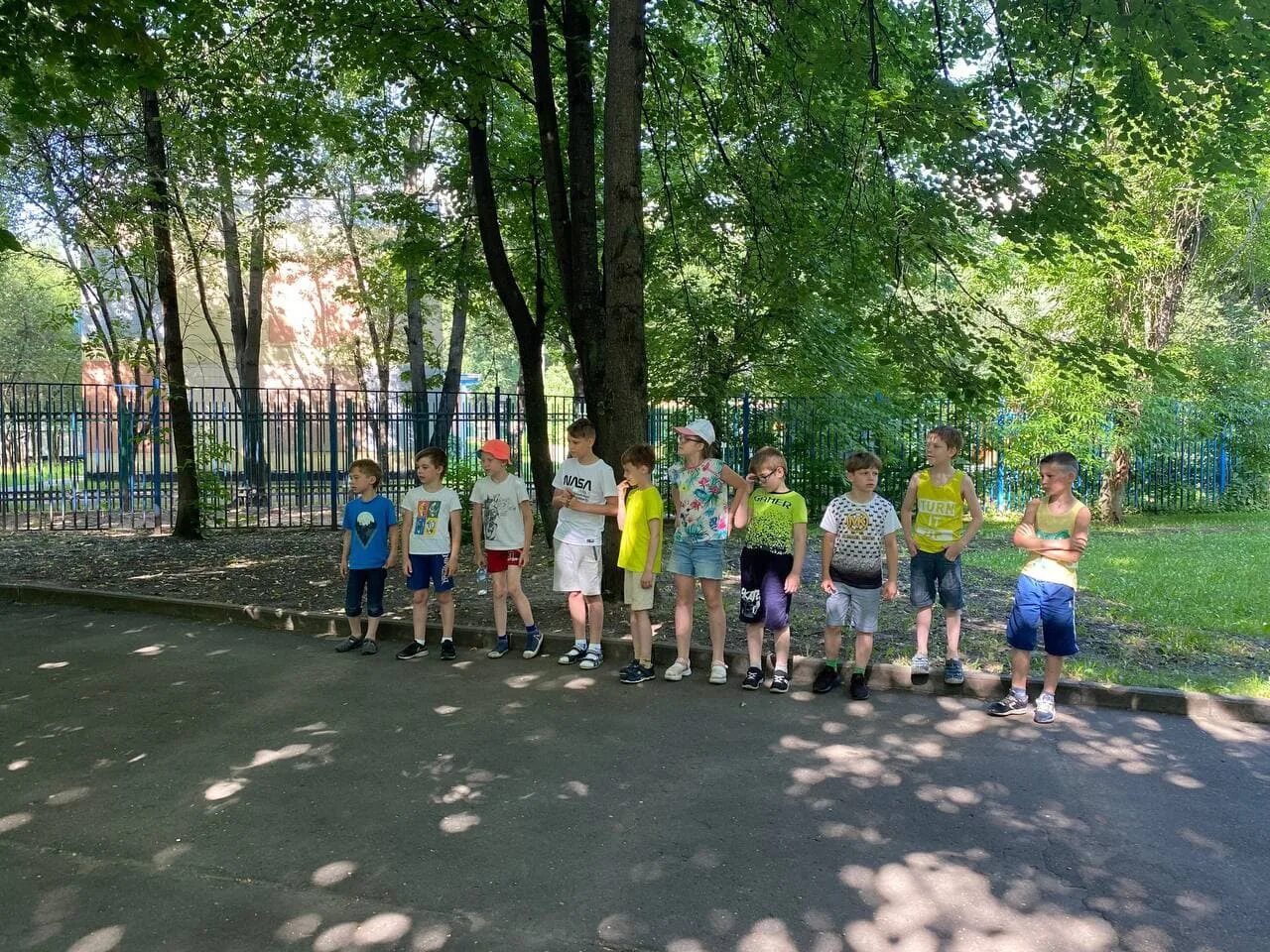 Загородный лагерь. Лучшие лагеря подмосковья. Дневной лагерь в подмосковье. Лагерь для детей в подмосковье. Лагеря в подмосковье на лето 2023.