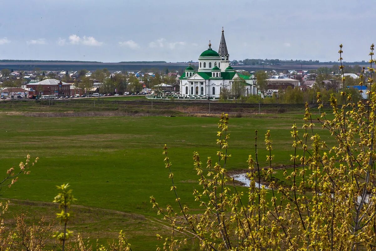 церковь в выездном арзамасского района. выездное арзамасский район. р п выездное. выездное арзамасский район. церковь смоленской иконы божией матери арзамас выездное.