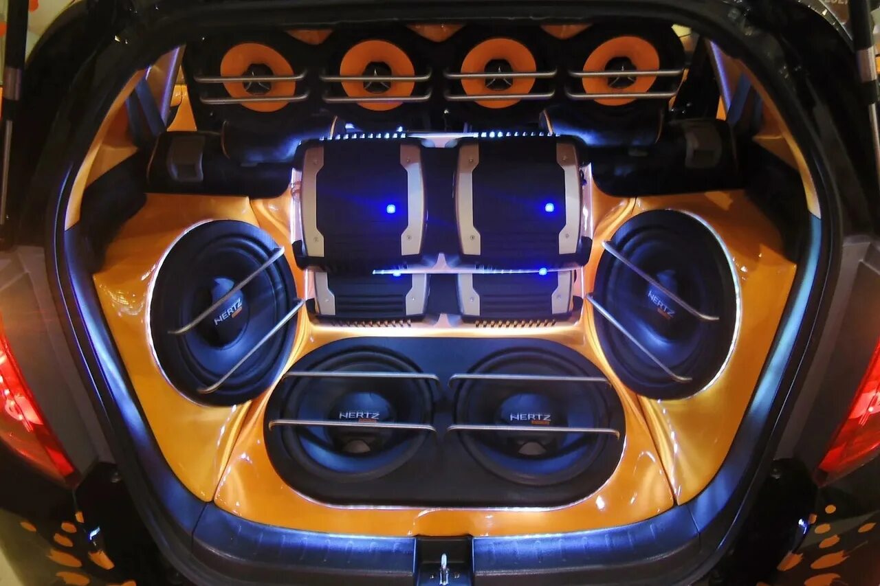 Honda Fit автозвук. Car Audio в Bentley Continental 2008 Speakers. Хонда фит SPL автозвук. Car Audio автомобильные динамики.