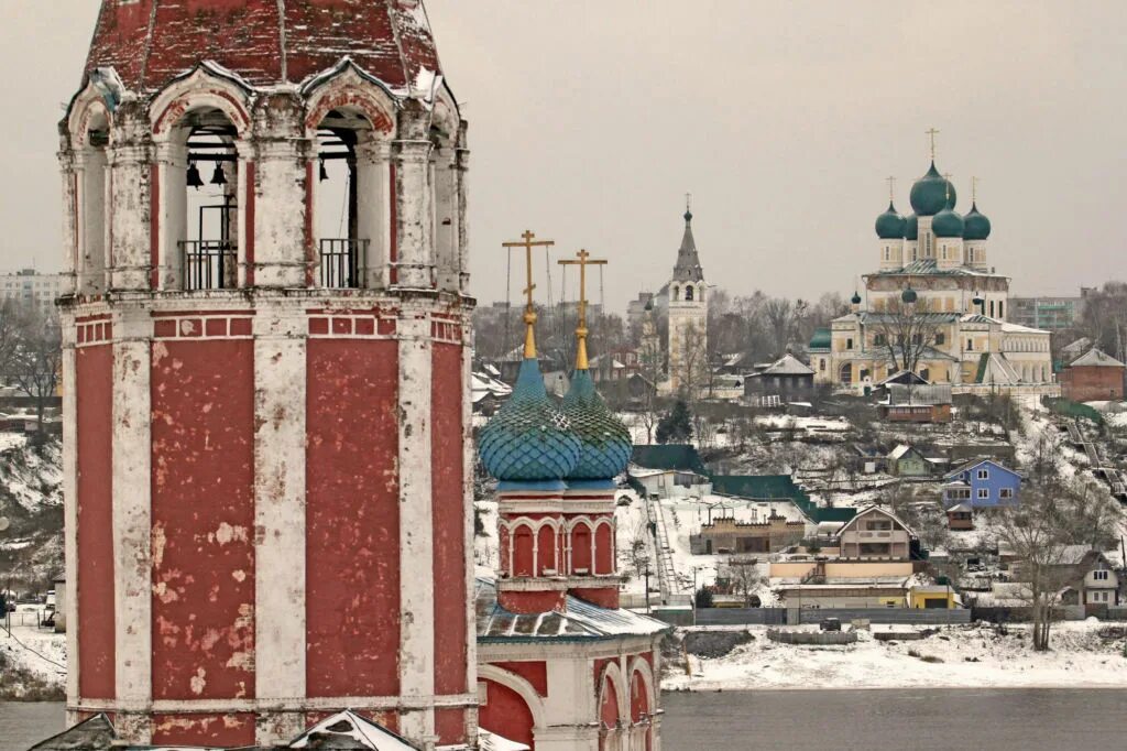 Погода в тутаеве на сегодня. Тутаев Романов Борисоглебск Волжская набережная смотровая площадка. Климат в Тутаеве. Погода в Тутаеве. Город Романово.