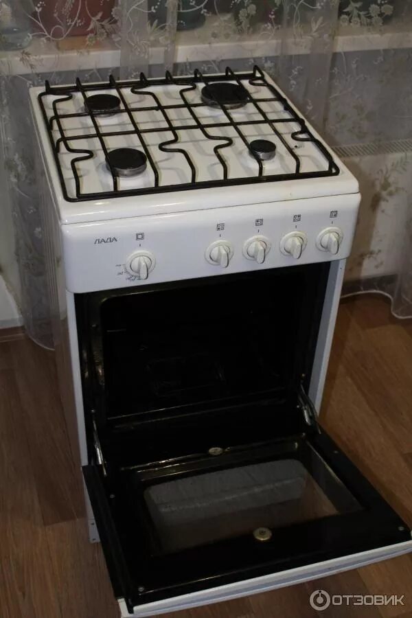 Плита газовая Лада - купить в Санкт-Петербурге, цена 3 300 руб., продано 5 июня 