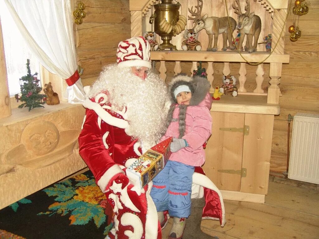 Где живет настоящий дед мороз. Резиденция Деда Мороза Абалак. Абалак Терем Деда. Резиденция Деда Мороза Абалак 2020. Вотчина Деда Мороза в Тобольске.
