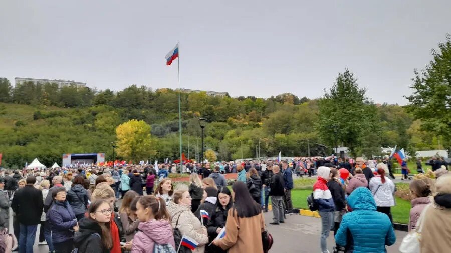 11 канале 17. Митинг в парке Победы Нижний Новгород. Митинг на гребном канале 17.ноября. Митинг Нижний Новгород 17 ноября. Парк Победы на гребном.