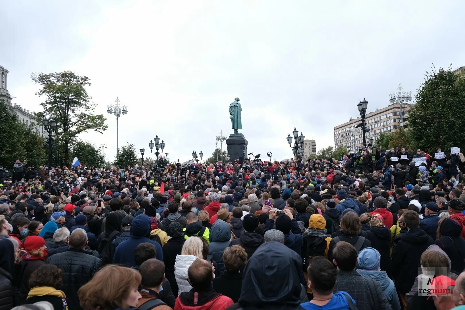 Митинг на Пушкинской площади 25 сентября. Митинг КПРФ В Москве. Митинг в Москве 25 сентября 2021. Пушкинская площадь Москва митинг 23.