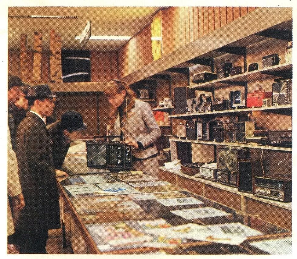 валютный магазин березка в ссср. магазин берёзка в ссср в ленинграде. магазин березка товары. валютный магазин березка. березка магазины в 80е.