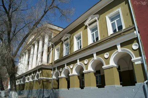 Челюскинцев 12