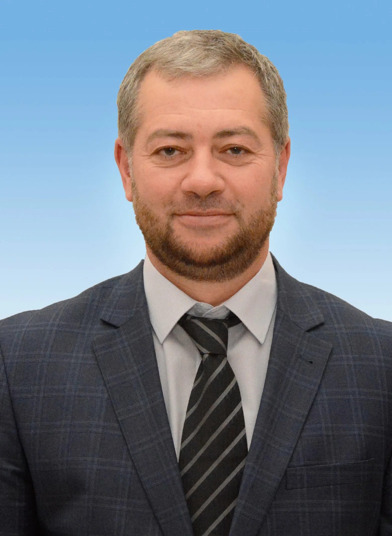 Кубанов черкесск. Кубанов депутат кчр.