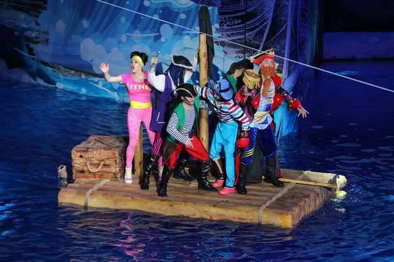 Веселый роджер 2 или пиратский праздник новый год. Пиратский корабль новый год. Чудики театр. Новогоднее представление пираты в поисках приключений. Пиратское шоу.