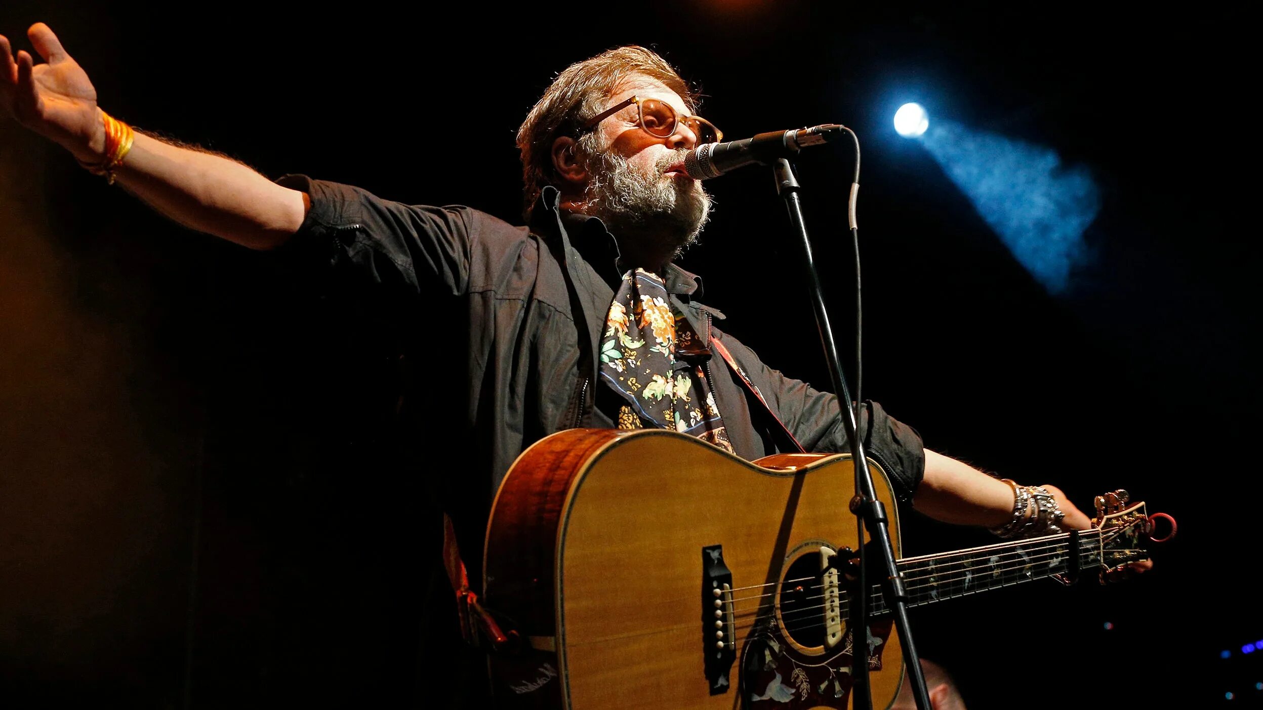 Гребенщиков все говорят пить. Гребенщиков мне говорят что пить нельзя. Гребенщиков все говорят пить. Гребенщиков 2023. Гребенщиков все говорят пить.