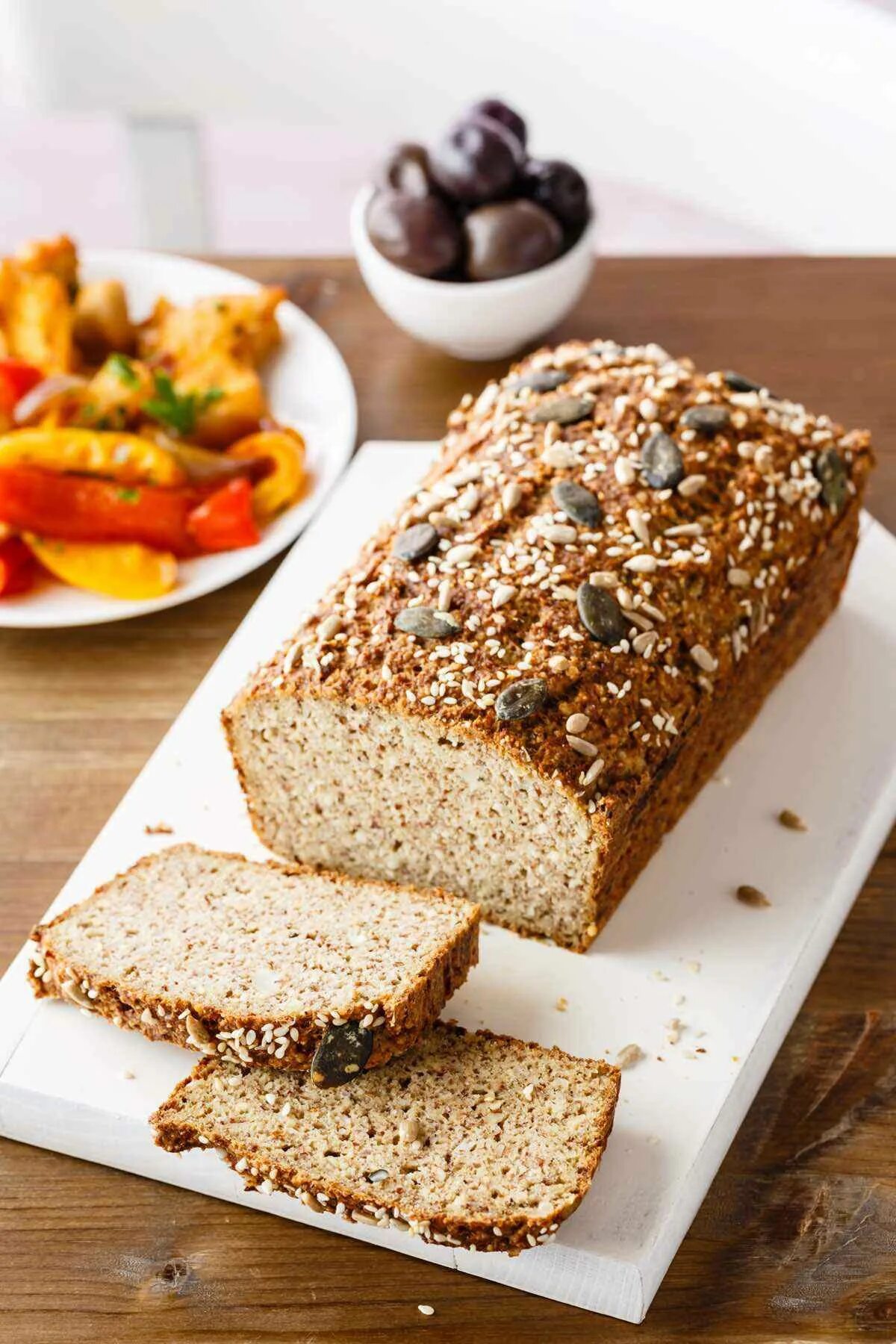 Хлеб грубого помола. Диетический хлеб. Низкокалорийный хлеб. Хлеб для диетического питания.