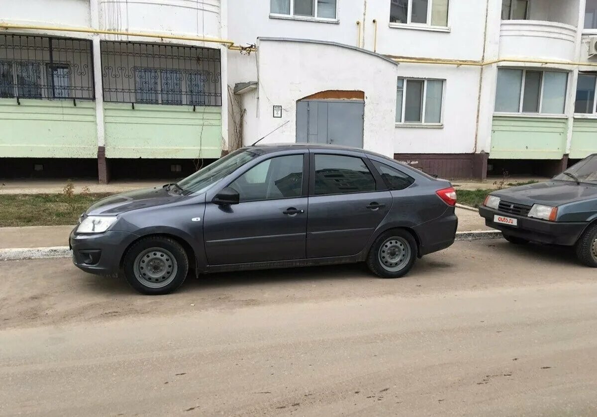 Гранта на штампах r14. Гранта на штампах r15. Гранта на штампах r14. Гранта лифтбек на штампах r15. Гранта на 15 штампах.