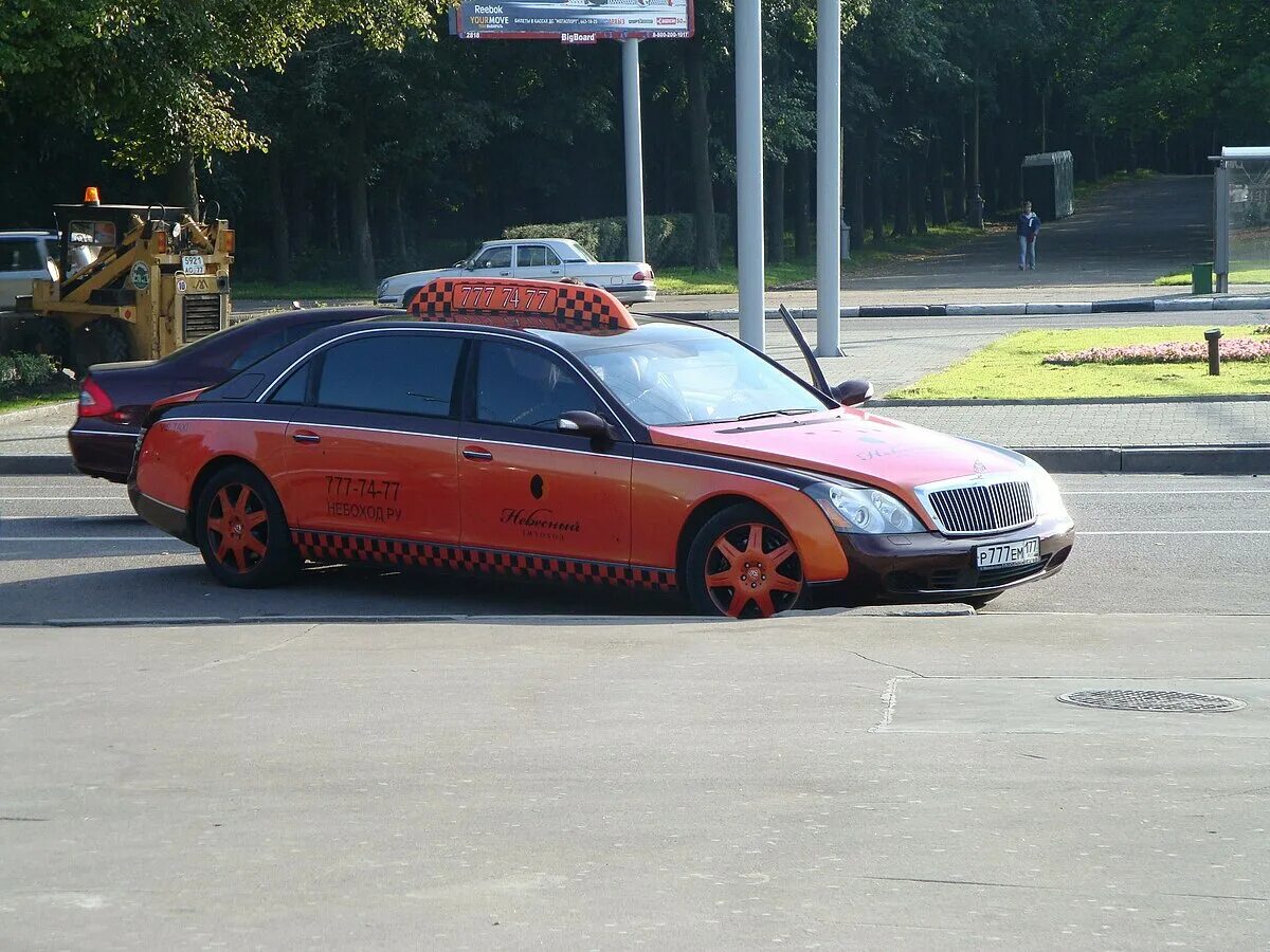 Майбах такси Небесный тихоход. Такси Майбах Москва. Небесный тихоход такси. Такси майл. Таксую на майбахе на ютубе