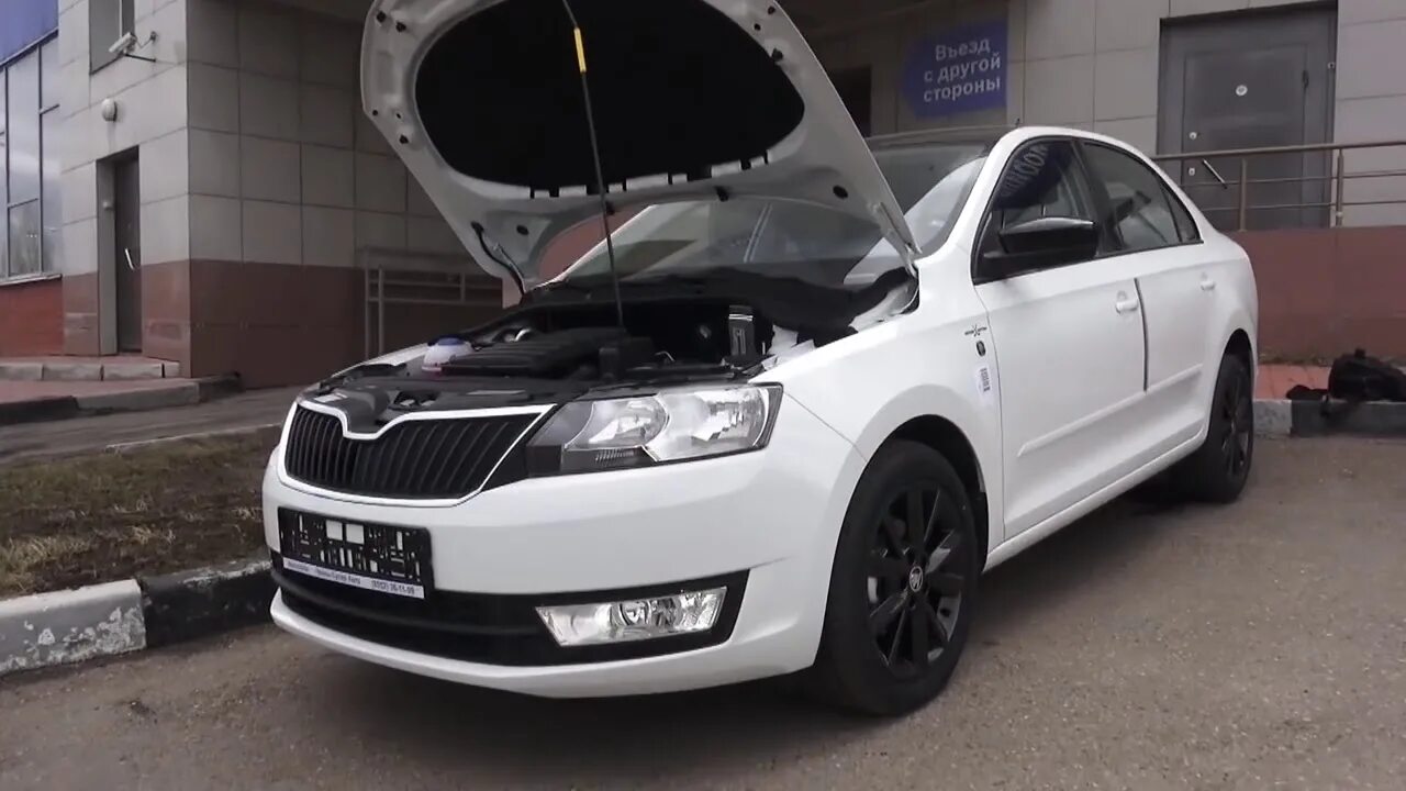 Skoda Rapid 2015 Hockey Edition. Шкода Рапид 2016. Шкода Рапид хоккей эдишн 2021. Шкода рапид хоккей эдишн