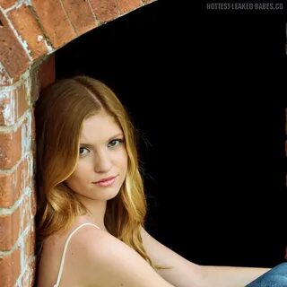 Danielle Holquist Sample Pics - Telegraph