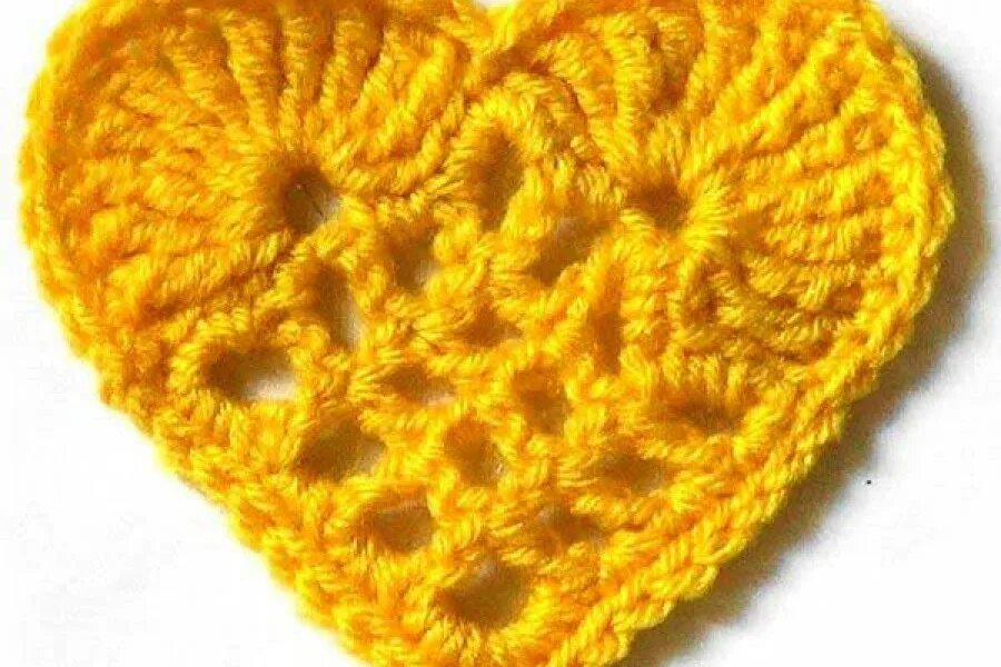 вяжем мотив сердце сердце. мотив сердечко крючком. сердце крючком розовое. мотив сердце крючком. квадрат с сердечком крючком.