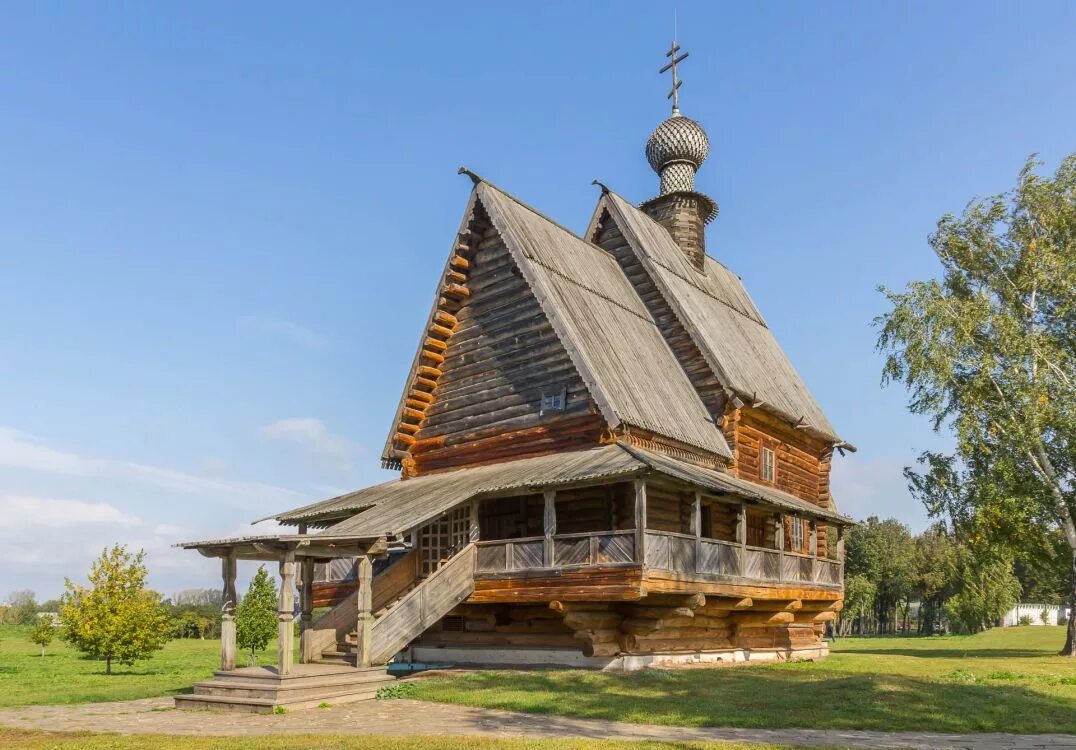 В каком городе находится деревянного зодчества. Музей деревянного зодчества в Суздале. Музей деревянного зодчества в Суздале Церковь. Узей деревянного зодчества в Суздале. Музей деревянного зодчества и крестьянского быта в Суздале.