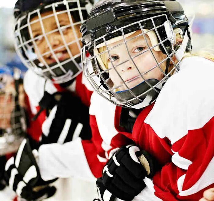 Hockey schools. Хоккей дети. Хоккей малыши. Мальчик хоккей. Дети хоккеисты.