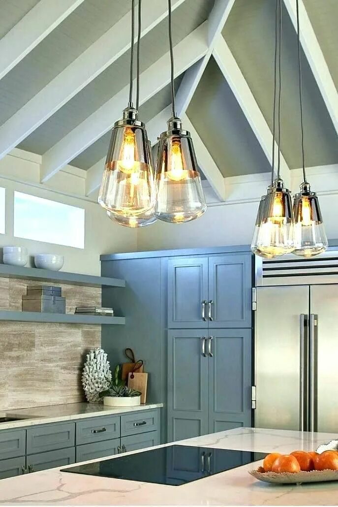 Кухня теплый свет. Светильники на кухню. Освещение на кухне. Потолочное освещение на кухне. Настенное освещение на кухне.