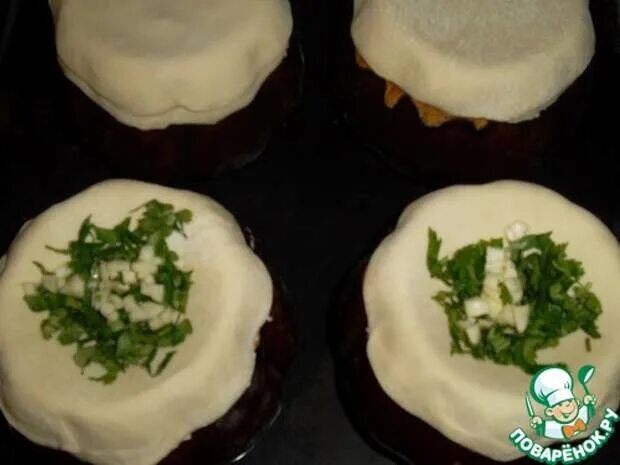 Жаркое в горшочках из теста. Как приготовить горшочки из теста. Съедобные горшочки из теста. Жаркое в горшочках из теста. Как приготовить горшочки из теста.