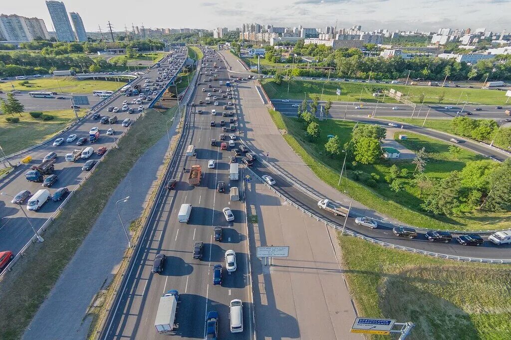 Мкад фото. МКАД Москва. Вид на МКАД. МКАД сверху. МКАД лето.