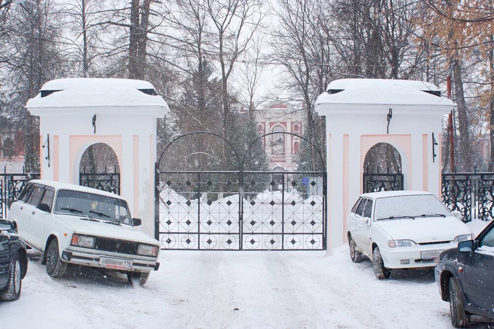 Республиканская психиатрическая больница казань. РКПБ Казань Ершова 49. Психиатрическая больница в Казани на Ершова. Ершова 49 психиатрическая больница. Казанская психбольница на Ершова.