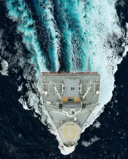 Корабль треугольник
