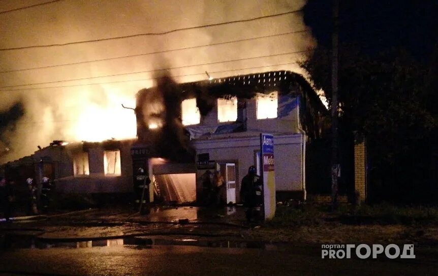 Пожар на федосеенко нижний новгород. Пожар в нижнем новгороде в сормовском районе. Пожар сормовская. Пожар сормовская. Пожар в сормово нижний новгород сегодня.