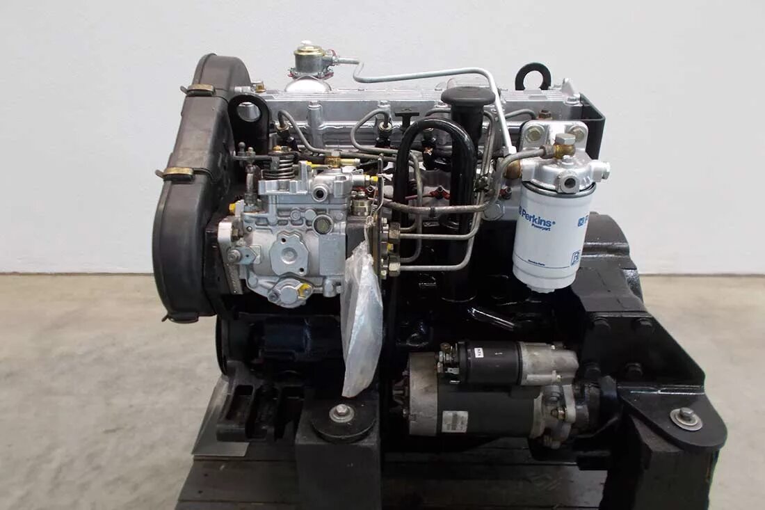 Двигатель perkins 404d-22. Мотор перкинс 1104 супер. Двигатель дизельный perkins 404d-22. Двигатель перкинс 404d. 1104d-44t.