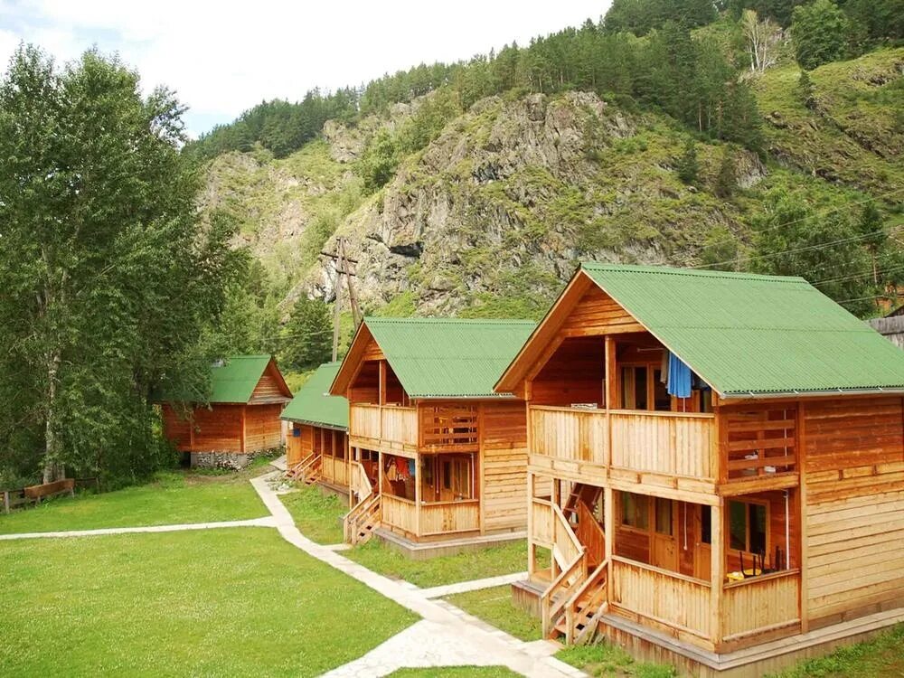 База отдыха валери горный алтай. Турбаза альбатрос горный алтай. Турбаза чуя горный алтай. Работа вахтой турбазы горного алтая. Ворота сартакпая горный алтай.