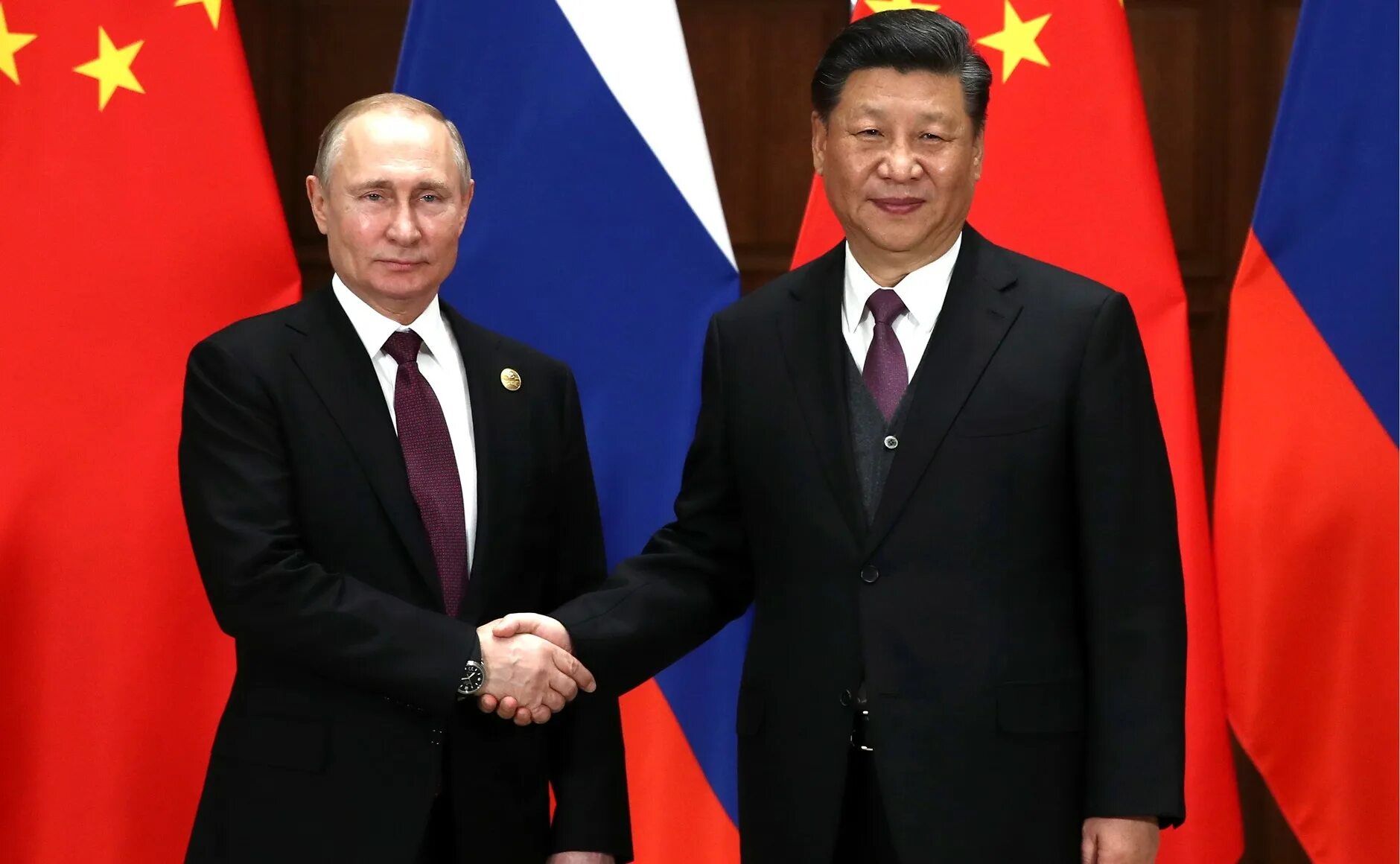 Развитие российско китайских отношений. Си Цзиньпин 2022. Председатель КНР си Цзиньпин РФ Владимиром Путиным.