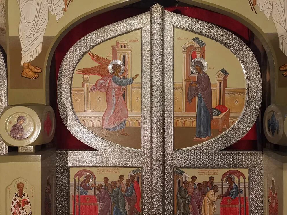 Монастырские иконы разница. 13 век. Церковь одигитрии псков. Ростов великий иконы. Ростов великий иконы.