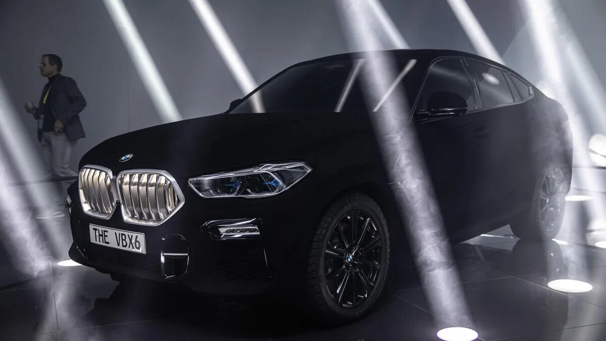 BMW x6 Vantablack. BMW x6 Black Vantablack. BMW x6 цвет Vantablack. Самый черный БМВ х6.