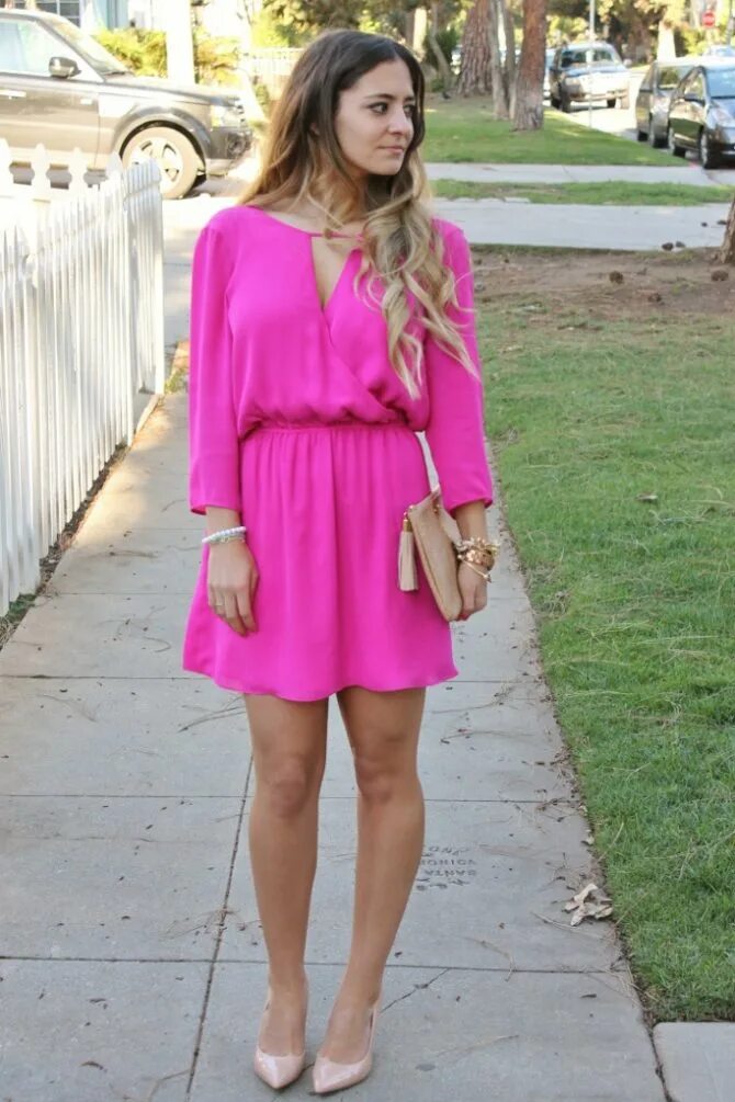 Туфли розовые. Аксессуары к розовому платью. Какие туфли подойдут к розовому платью. Миша бартон 2022. Какие туфли подойдут к розовому платью.